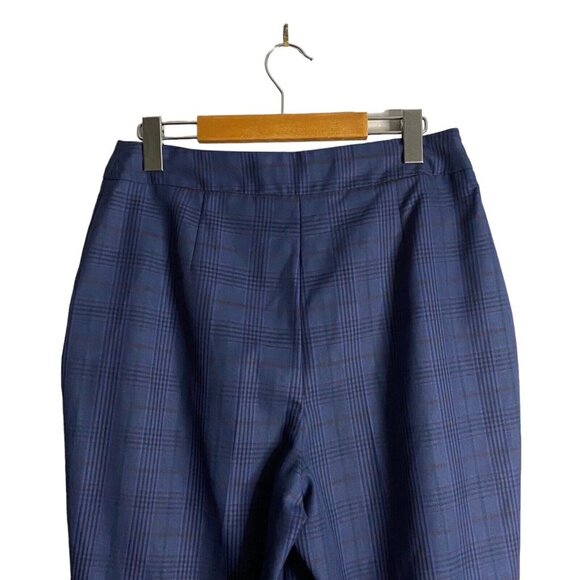 ASOS Women's Blue Pleated Plaid Ankle Pants - Picture 8 of 9